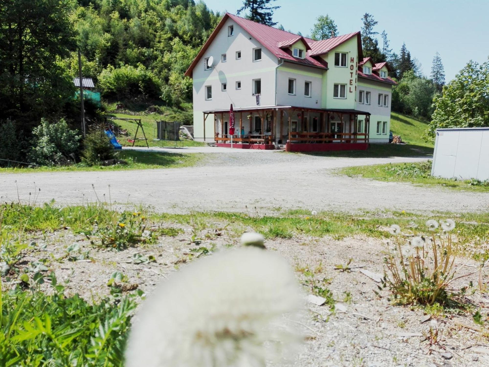 Hotel Bocy Oszczadnica Zewnętrze zdjęcie